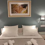 Aparthotel Papadioti