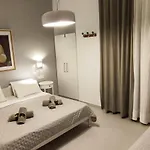 Papadioti Aparthotel 3*