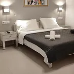 Aparthotel Papadioti 3*