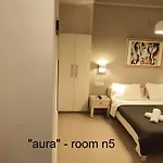 Papadioti מלון דירות 3*