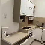 מלון דירות Papadioti 3*