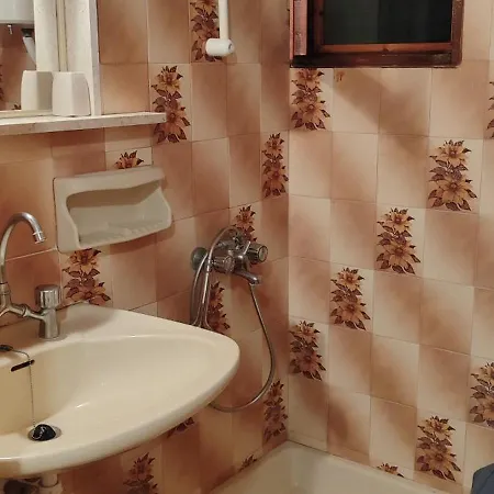 Hotel apartamentowy Papadioti