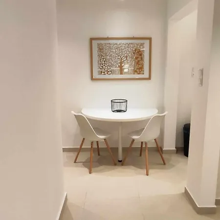 Papadiotis Apartments Ground Floor 3* Пефки