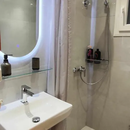 Papadiotis Apartments Ground Floor 3* Пефки