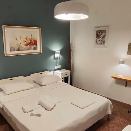 Papadioti 3* Pefki (Evia)