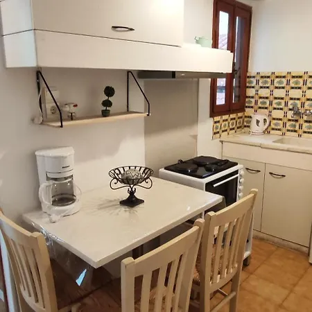 Papadioti 3*
